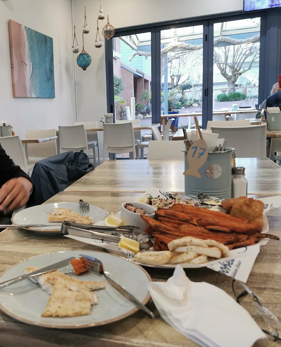 Food & drink, Hooked On Middleton Beach Fish & Chips