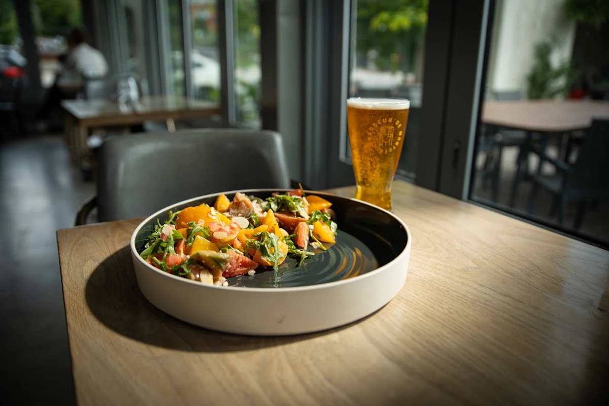 Food & drink, Brasseur de Montréal