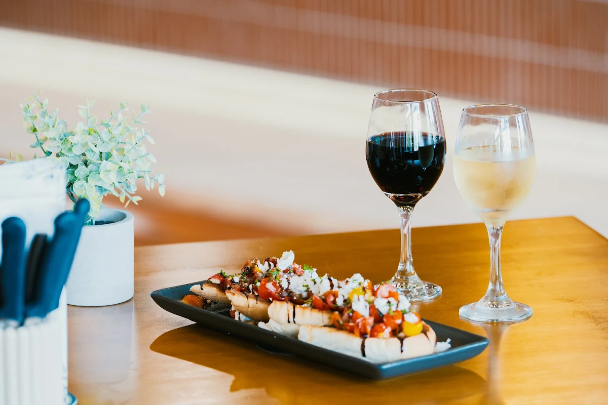 Food & drink, Good Intent Hotel