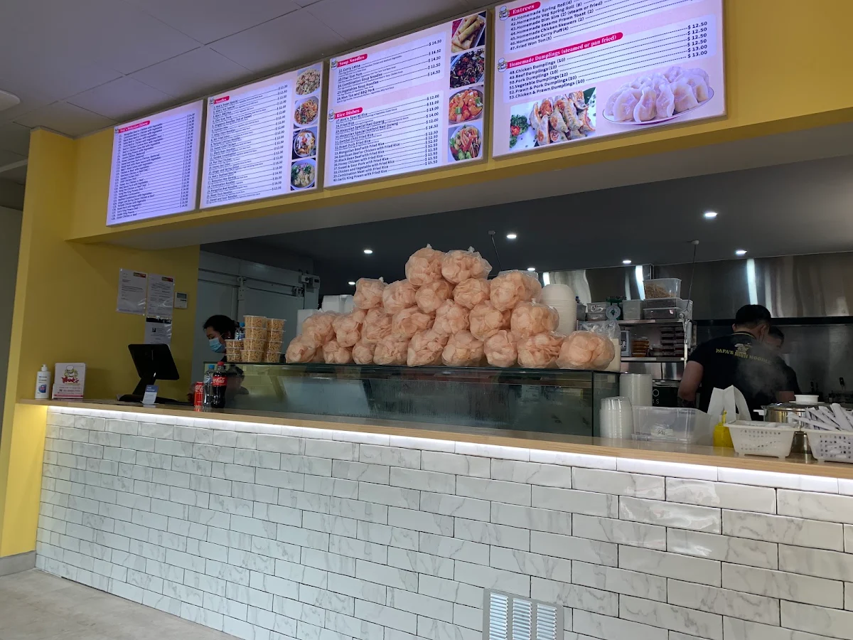 Vibe, Wok's N Dumpling (Portland)