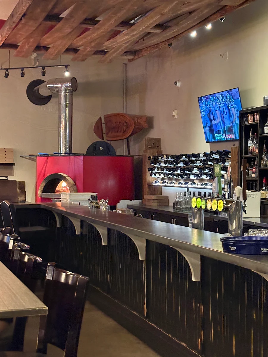 Vibe, Sasso Pizza Market & Bar