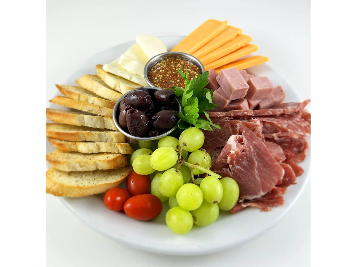 Food & drink, Brightside Deli Wasaga Beach