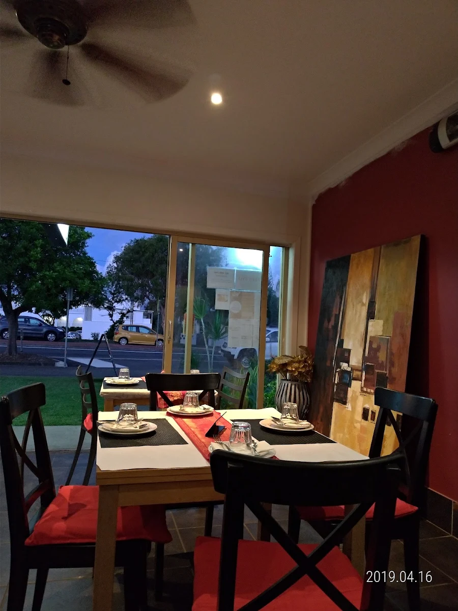 Vibe, Hot Wok Thai