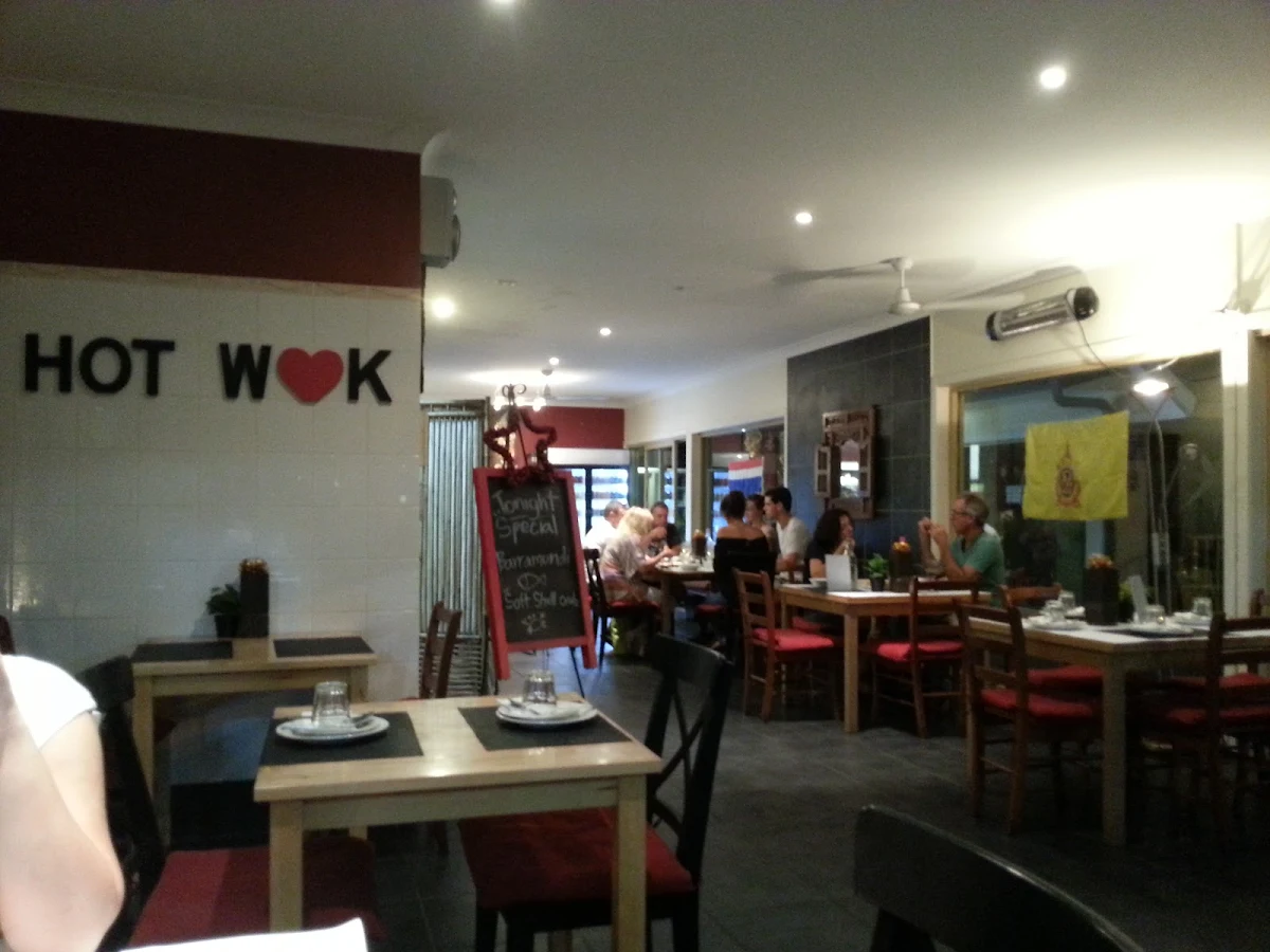 Vibe, Hot Wok Thai