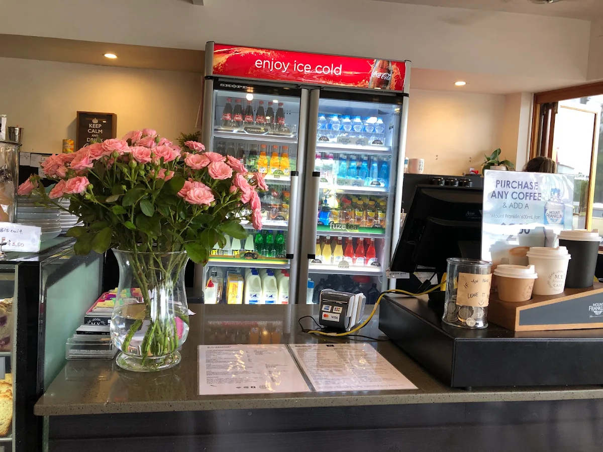 Vibe, M.Y. Roasting Cafe