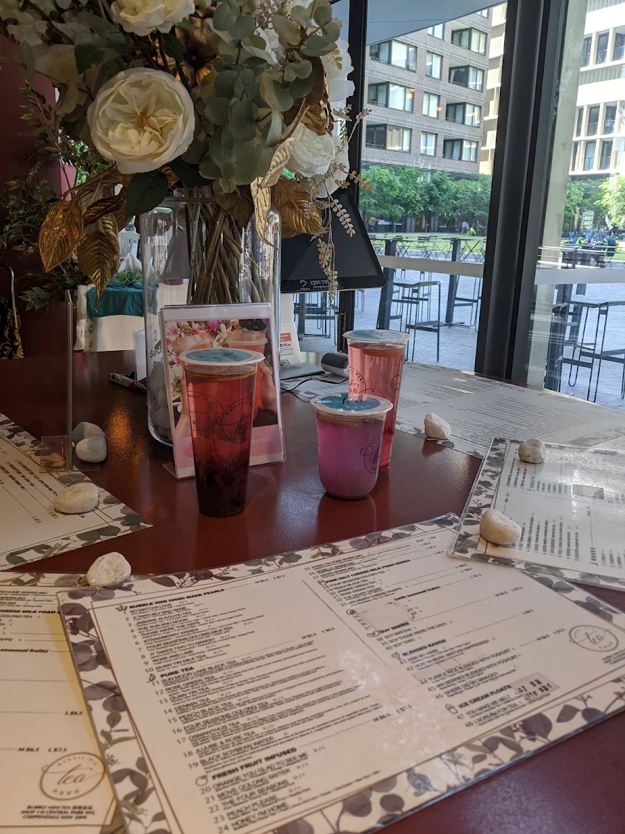 Menu, Maker's Dozen