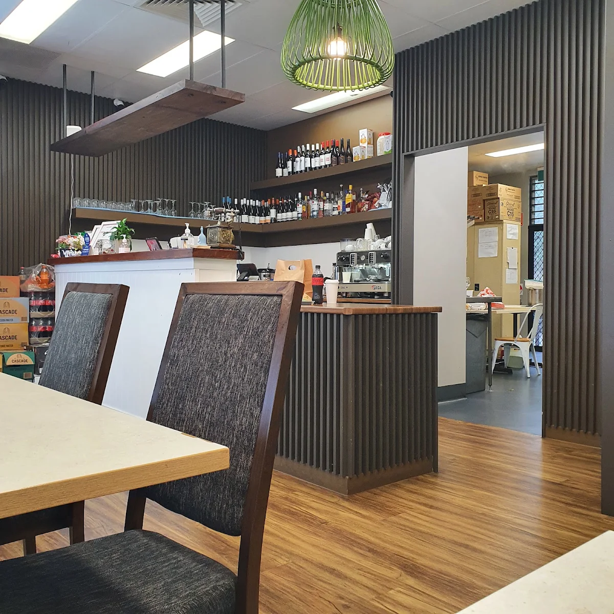 Vibe, VIETFOOD SPRINGWOOD