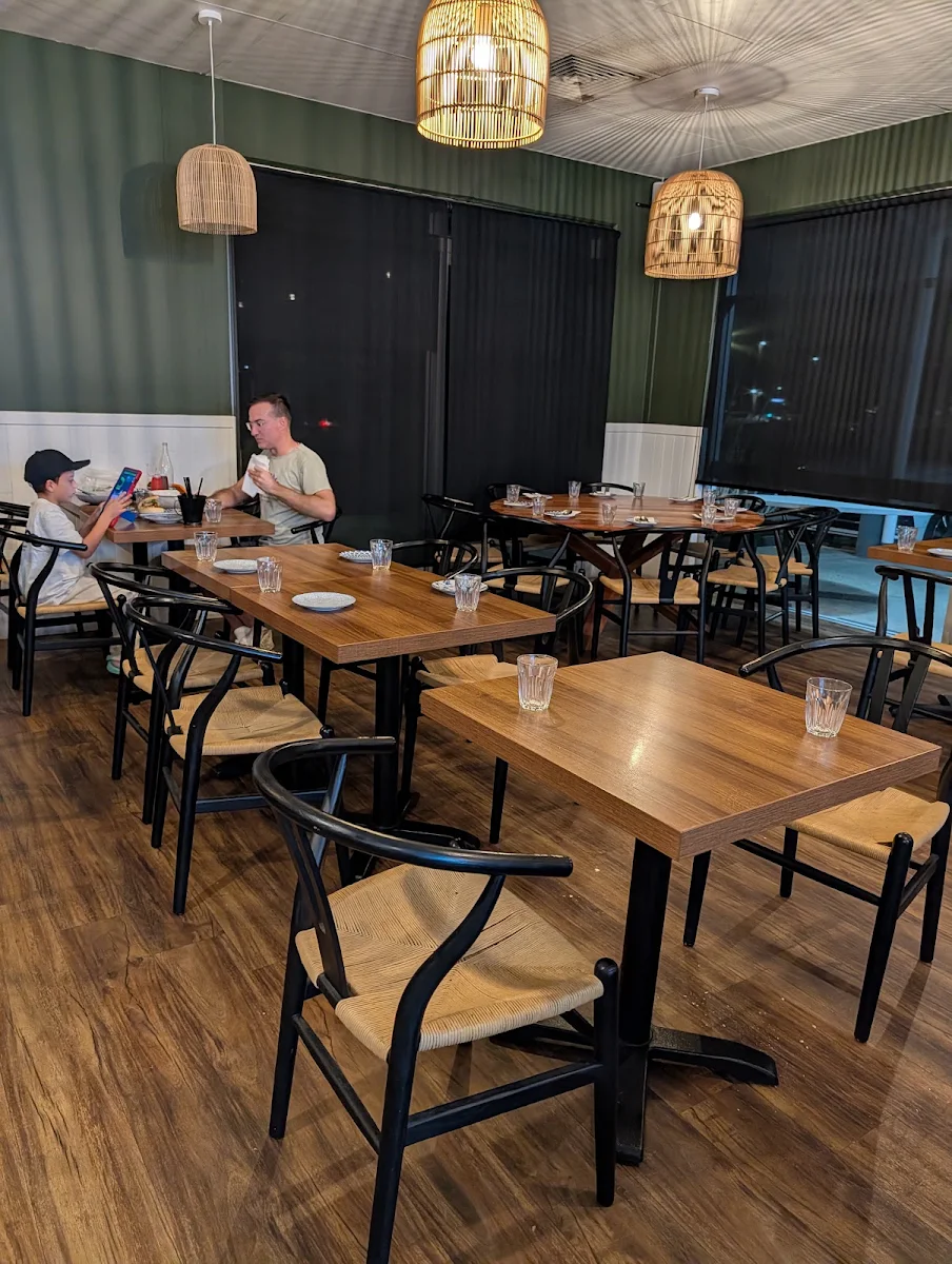 Vibe, VIETFOOD SPRINGWOOD