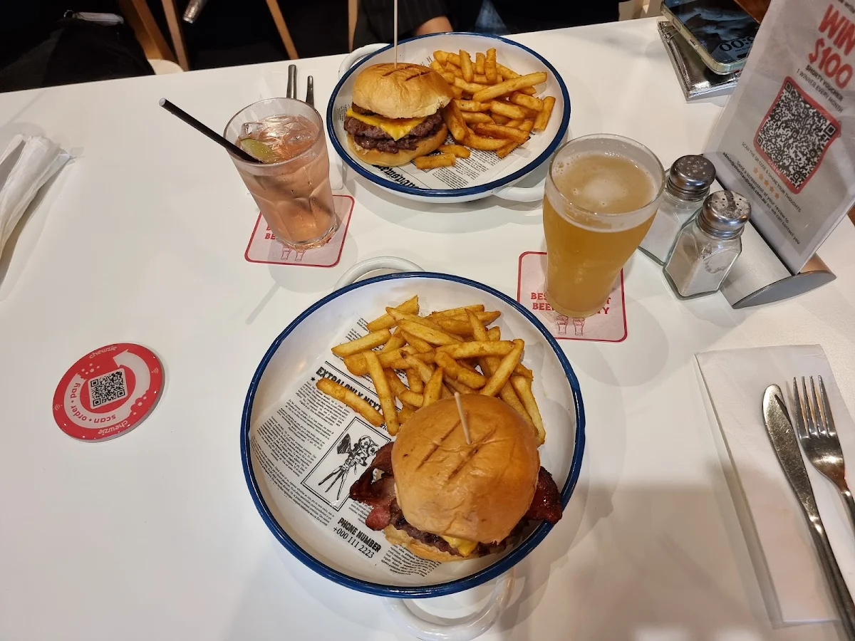 Food & drink, The Shorty Hotel