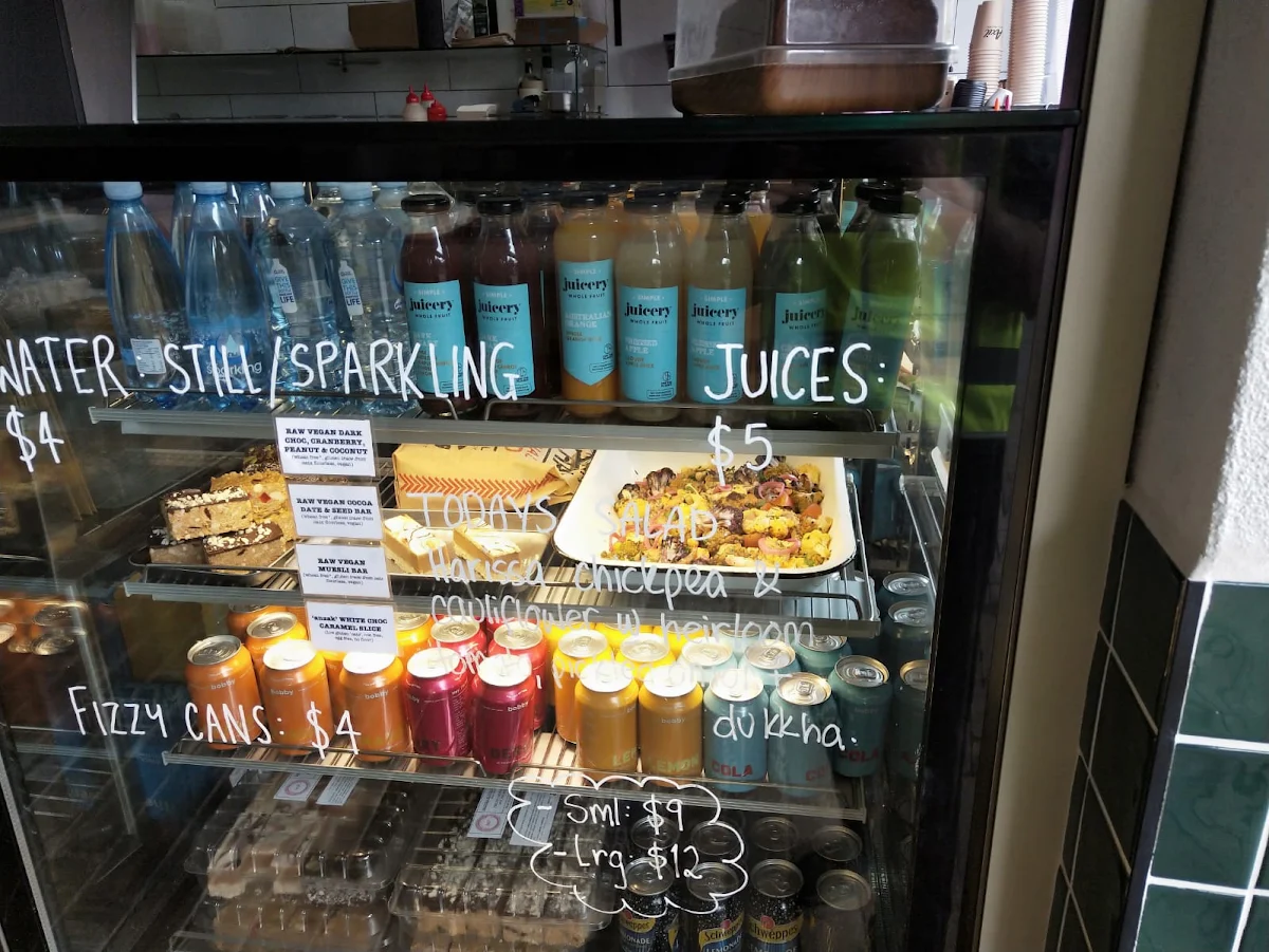 Vibe, Tuckshop cafe & bagels
