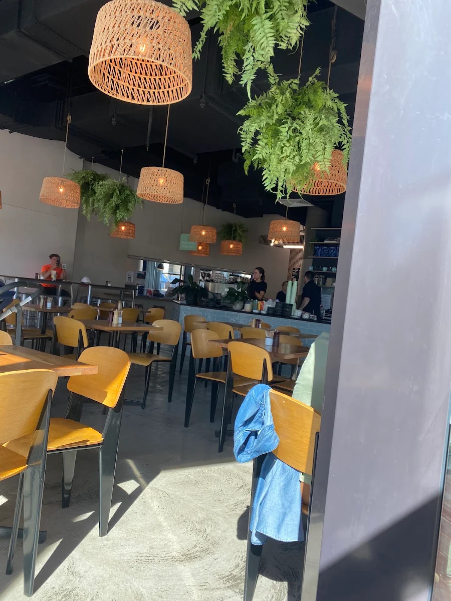 Vibe, Public Cafe.
