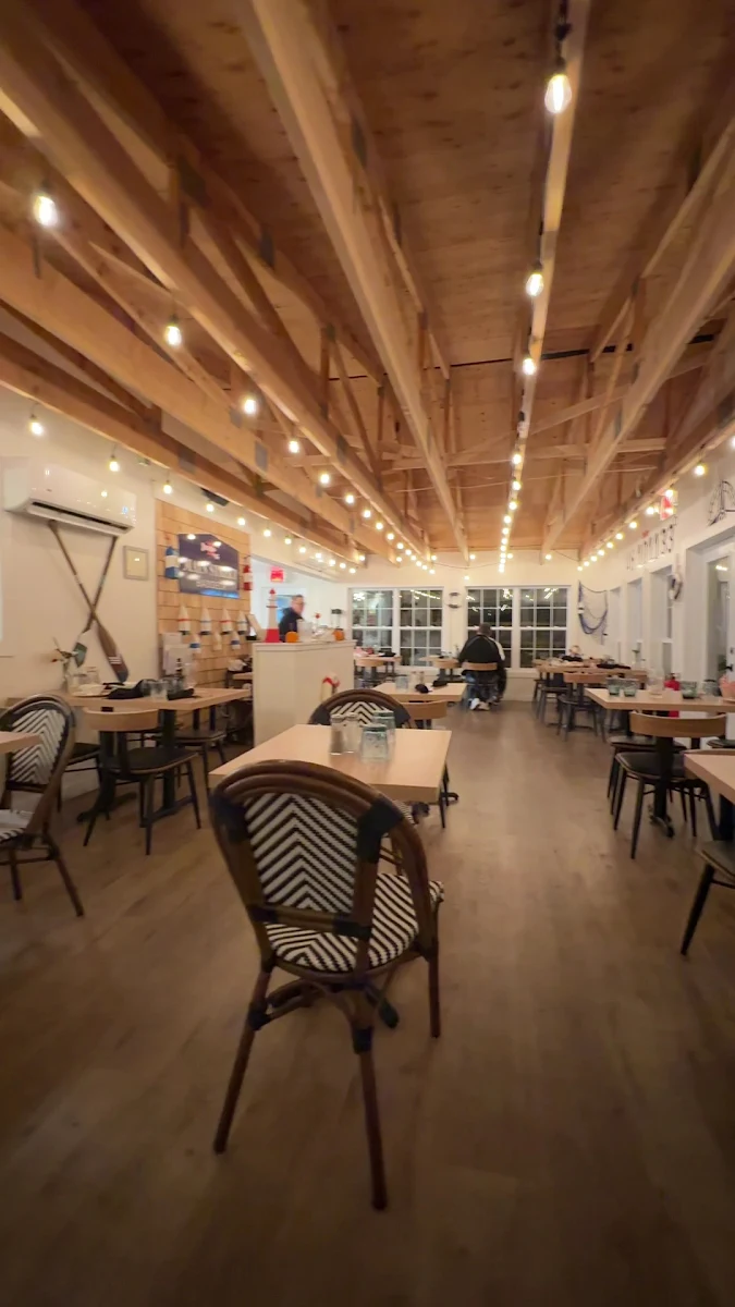 Vibe, Main Street Restaurant- Baddeck