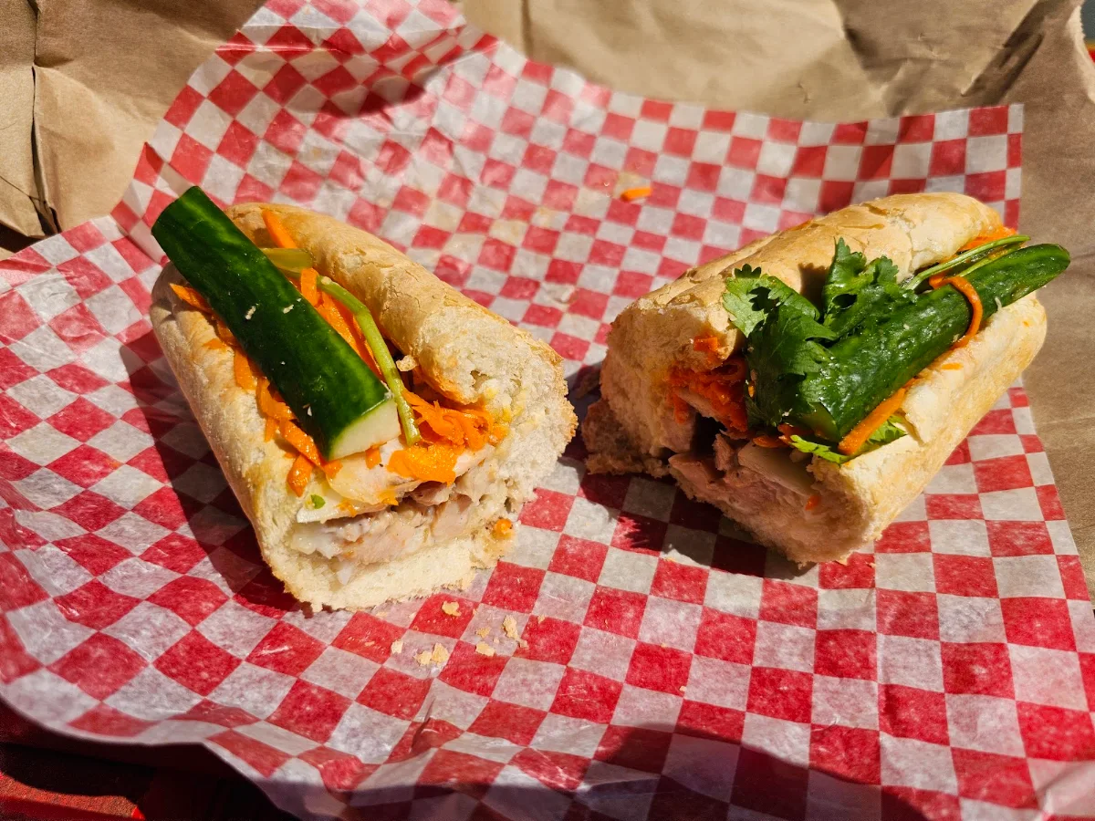 Food & drink, 3 Sisters Vietnamese Subs