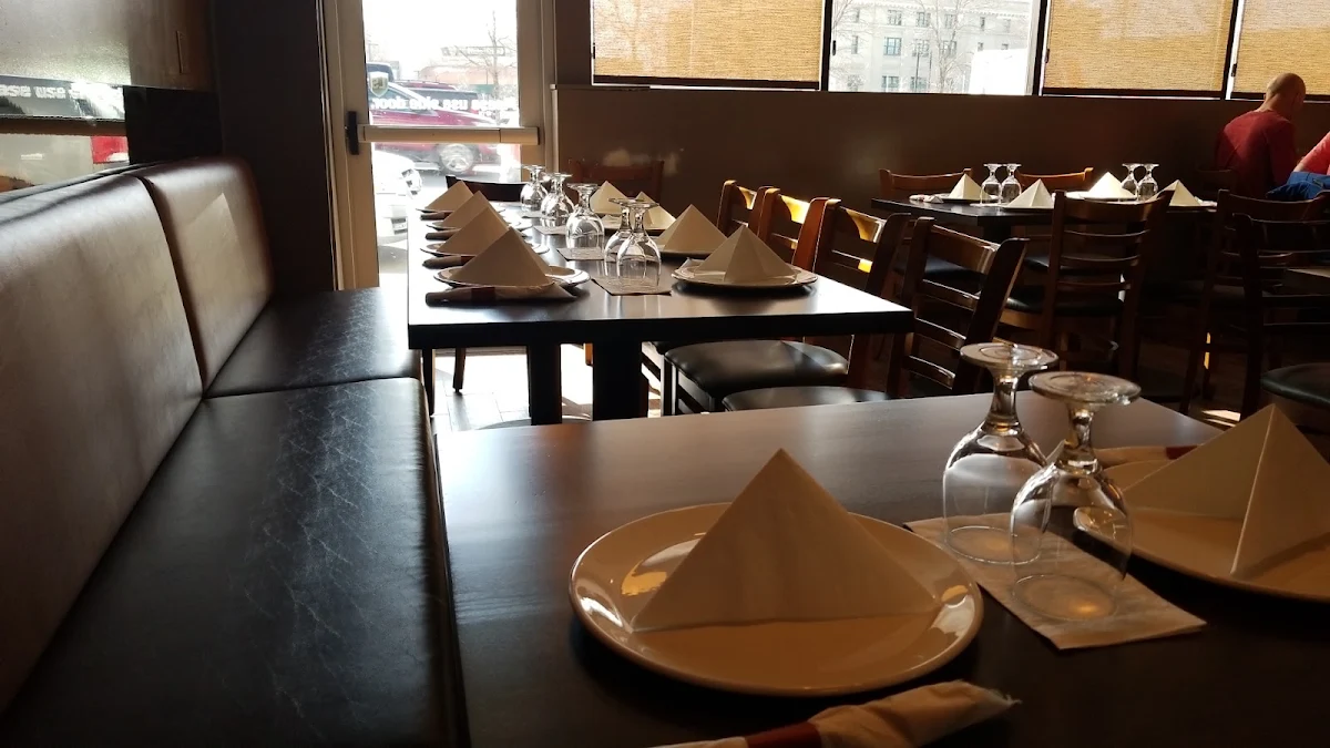 Vibe, Caraway Grill - Regina Downtown