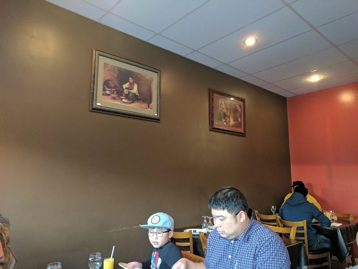 Vibe, Caraway Grill - Regina Downtown