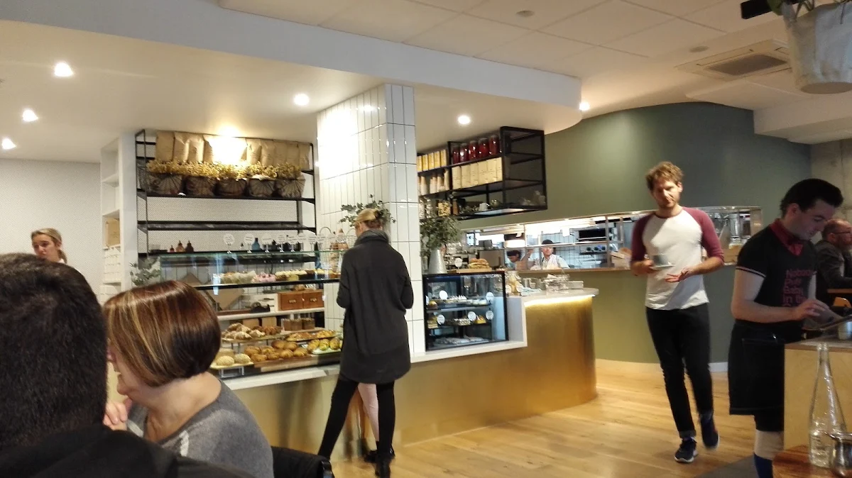 Vibe, The Hamptons Bakery