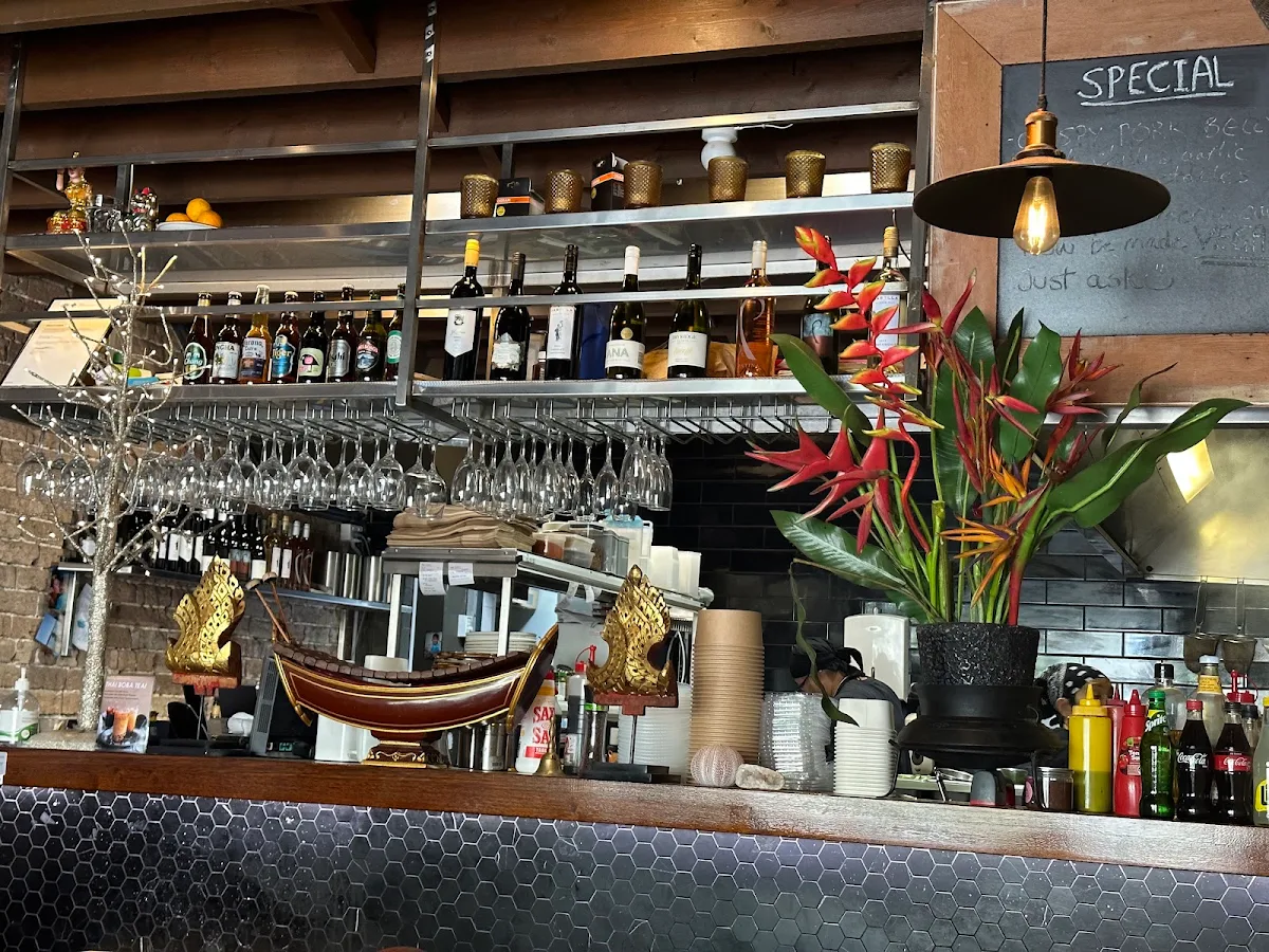 Vibe, Thai Fusion