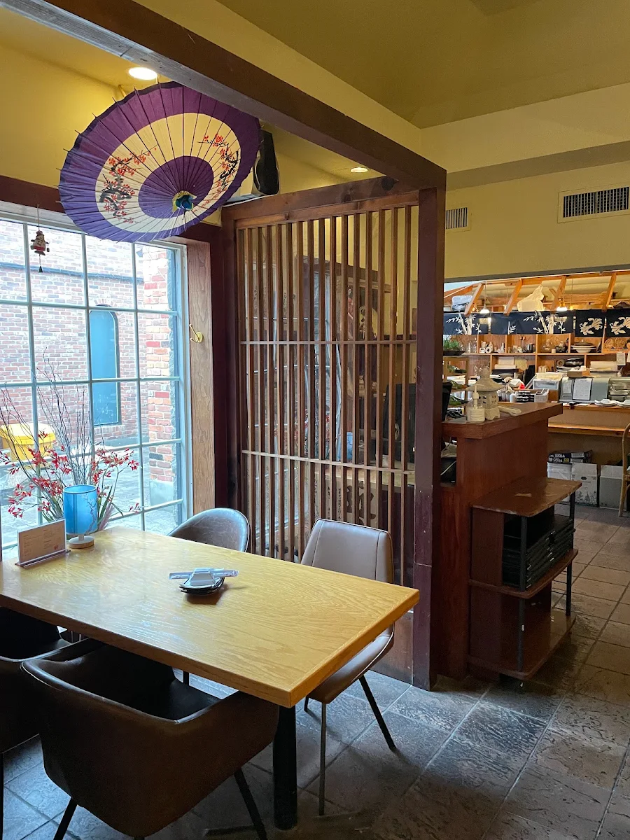 Vibe, Mikado Japanese Restaurant