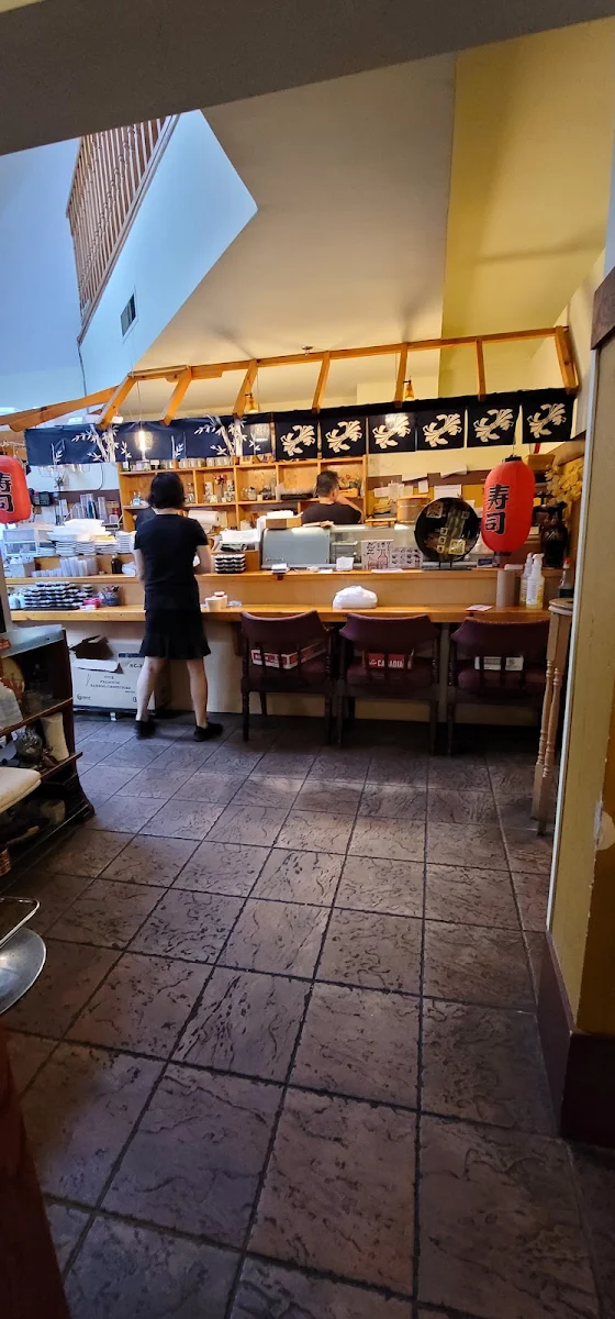 Vibe, Mikado Japanese Restaurant