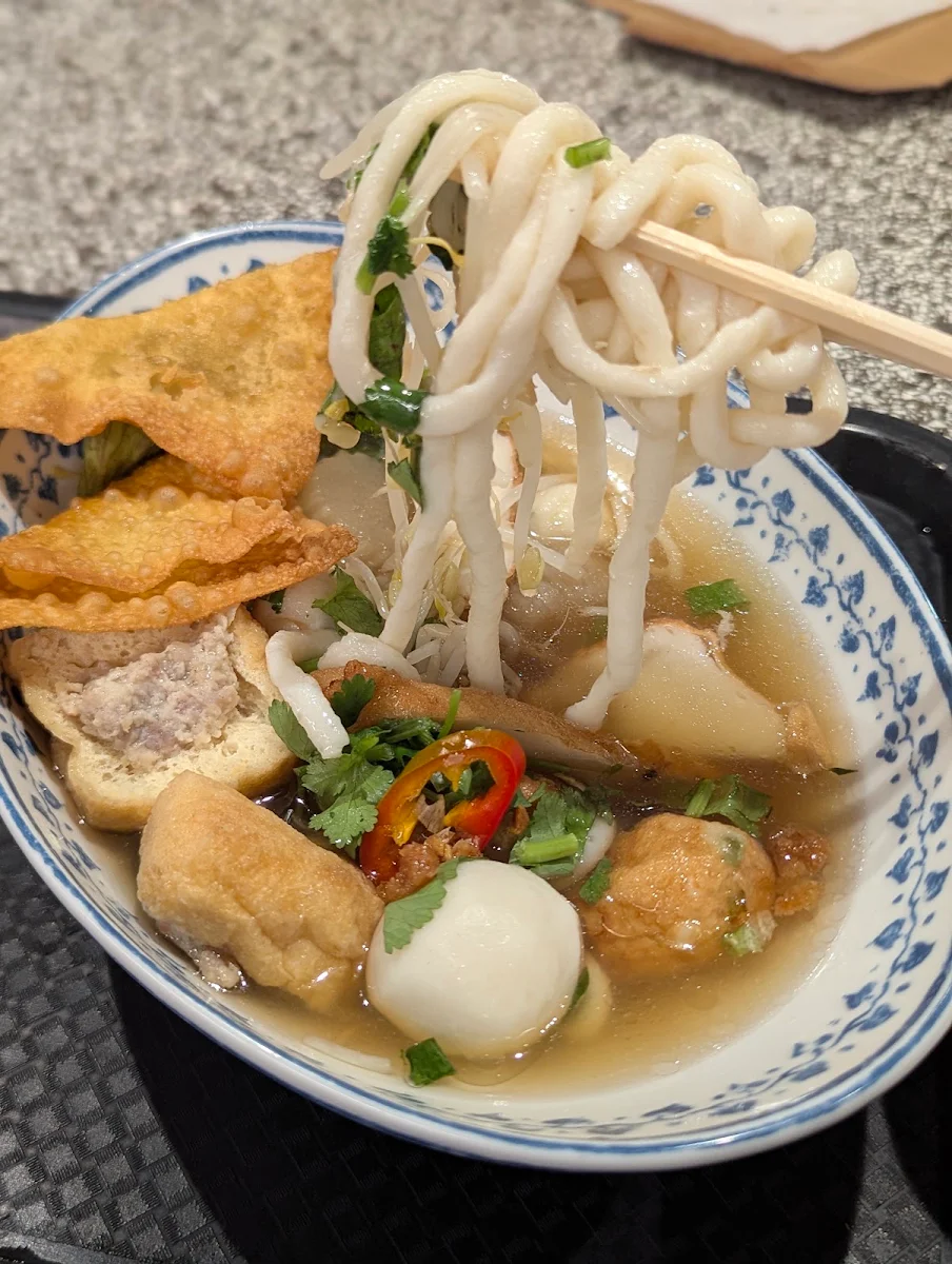 Food & drink, Chat Thai - The Galeries