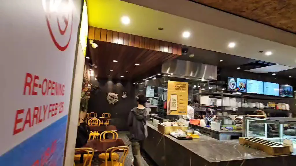Vibe, Chat Thai - The Galeries