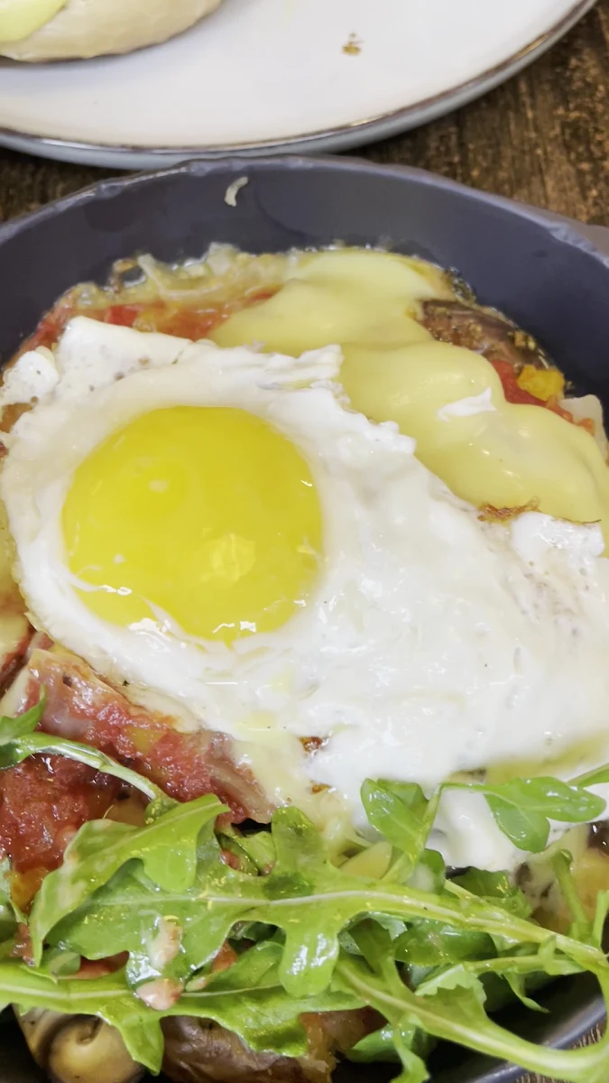 Food & drink, Le Petit Belge