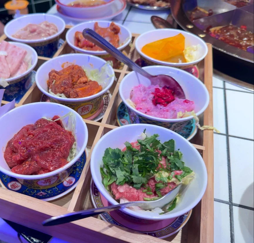 Food & drink, 赵校长卤味老火锅