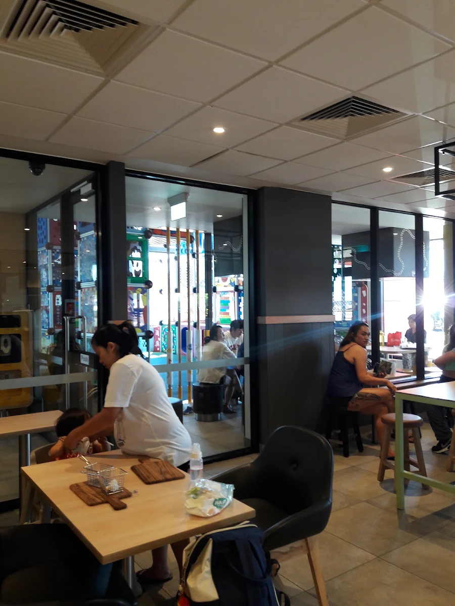 Vibe, McDonald's Hoppers Crossing