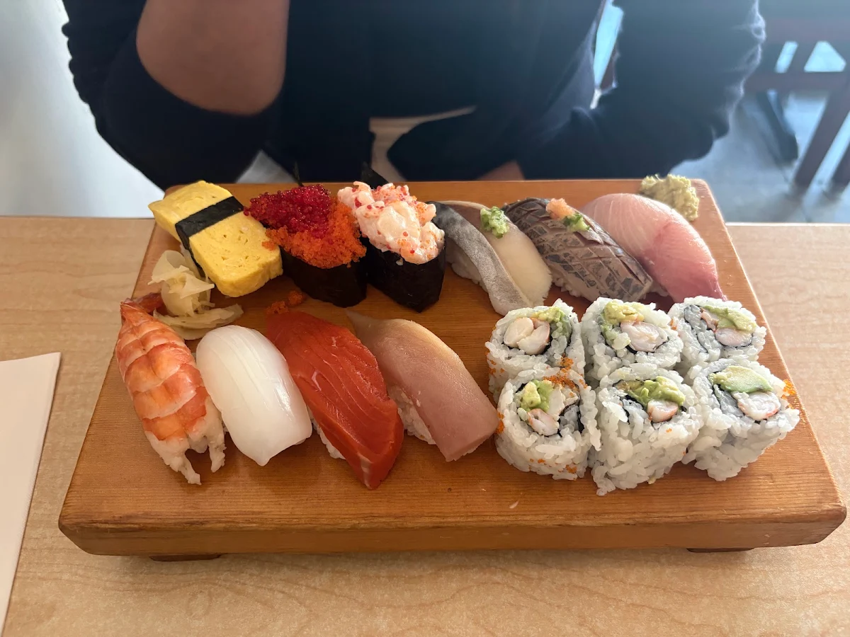 Food & drink, Yoshida Sushi