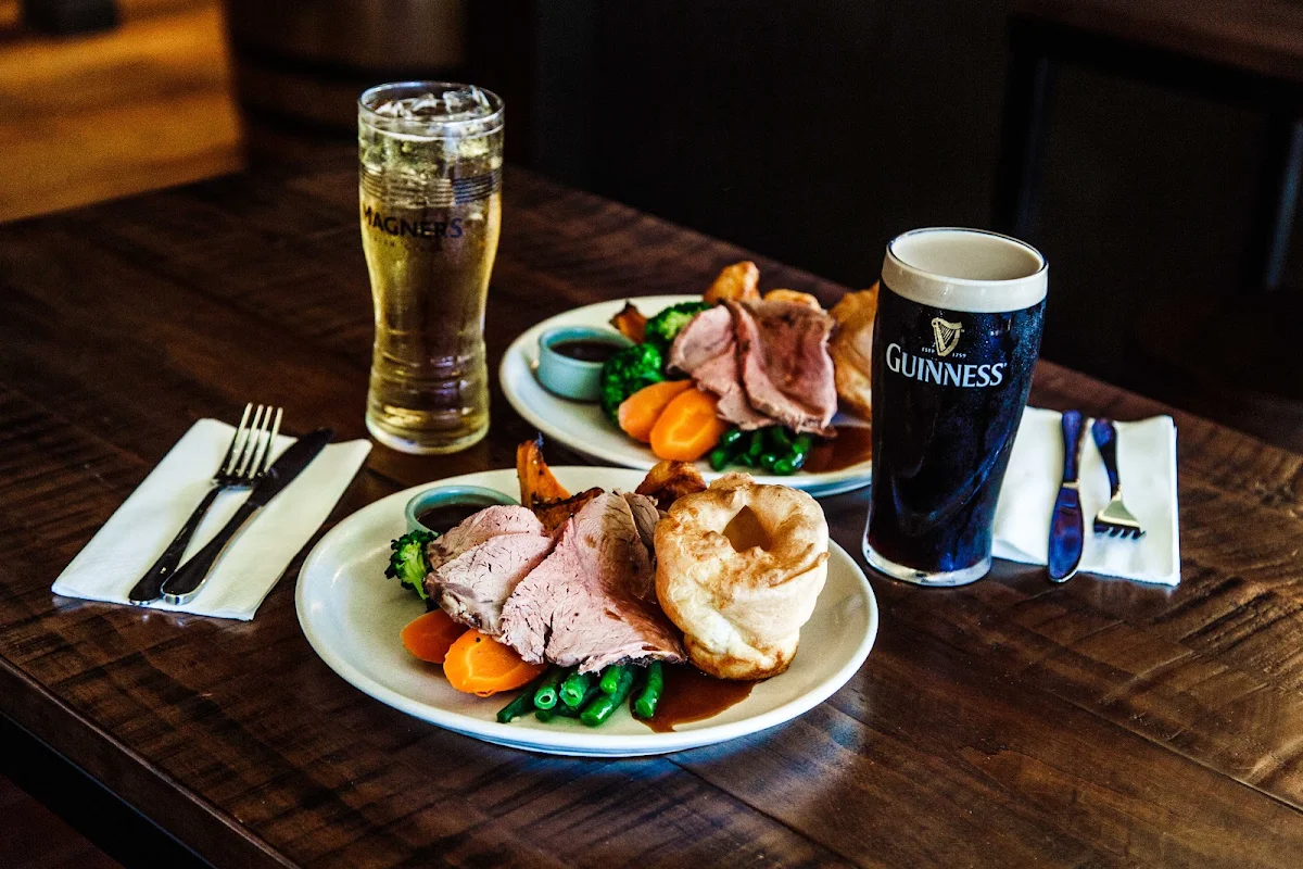 Food & drink, Finn McCool's Surfers Paradise