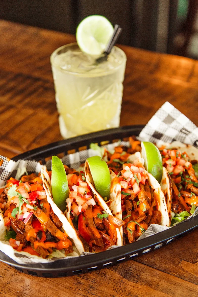 Food & drink, Finn McCool's Surfers Paradise