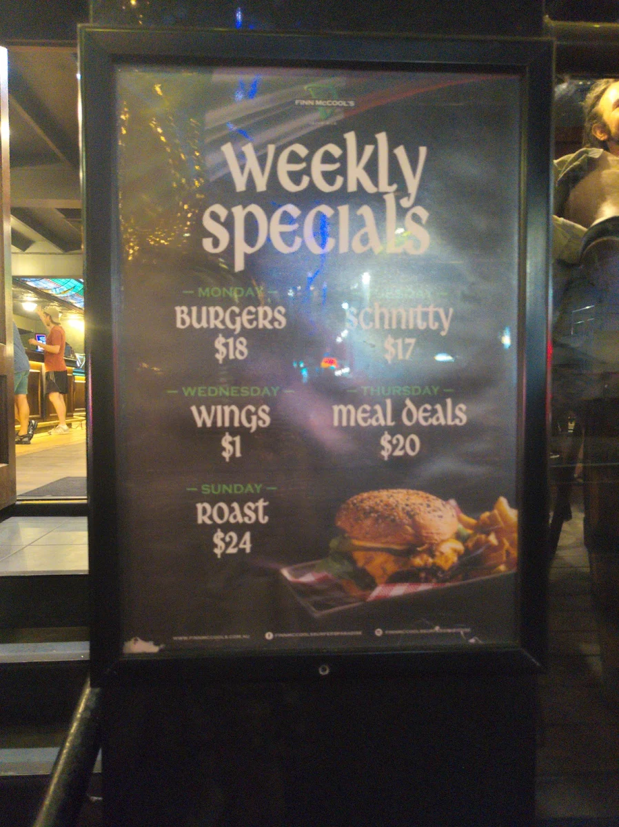 Menu, Finn McCool's Surfers Paradise