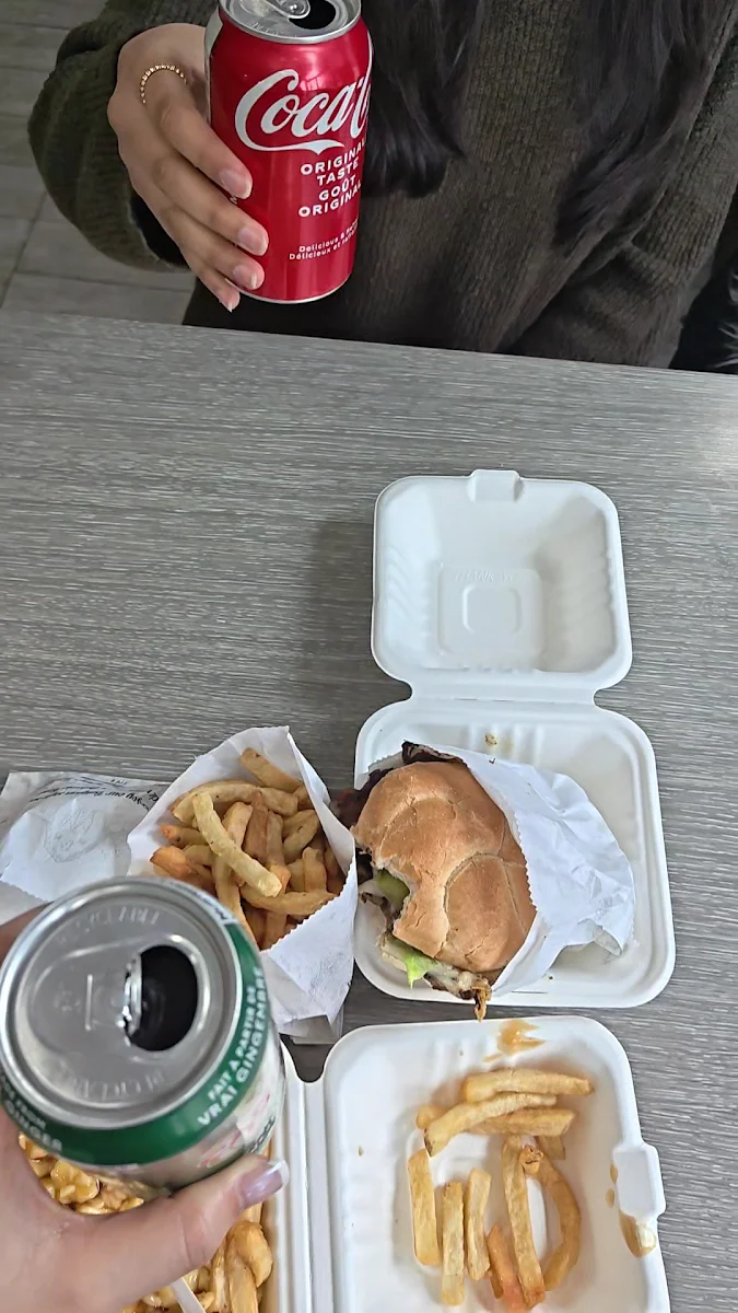 Food & drink, Fresh Burger Yonge Street