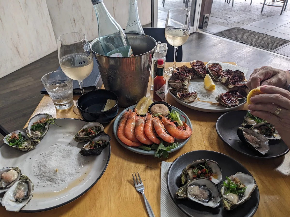 Food & drink, Oyster Bar Holdfast Shores