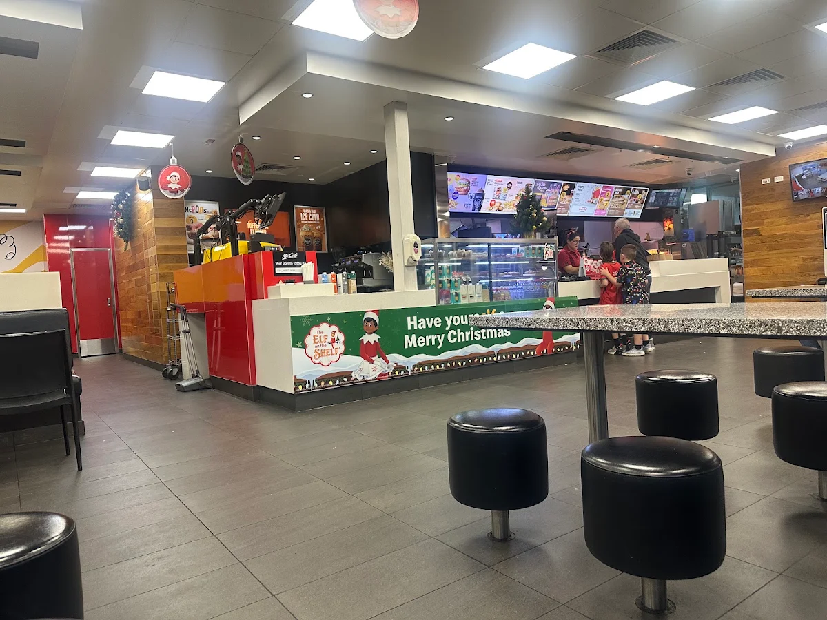 Vibe, McDonald's Rosny Park