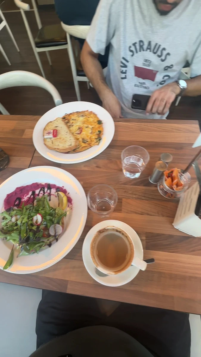 Food & drink photo 2