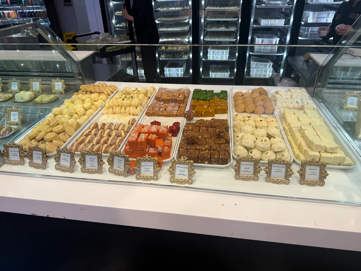 Vibe, Premium Sweets