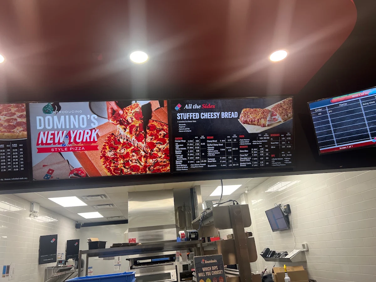 Menu, Domino's Pizza