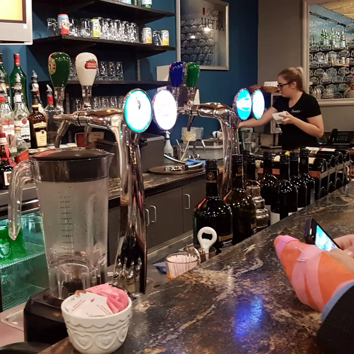 Vibe, Fratelli's Kitchen