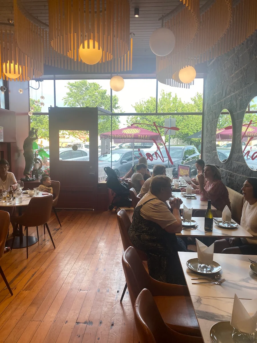 Vibe, Marigold Thai
