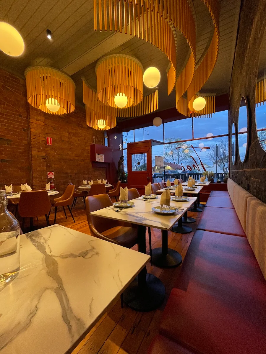 Vibe, Marigold Thai