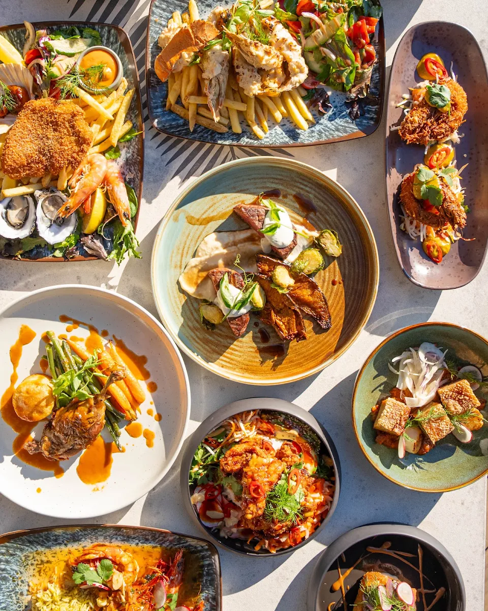 Food & drink, Coral Sea Pavilion