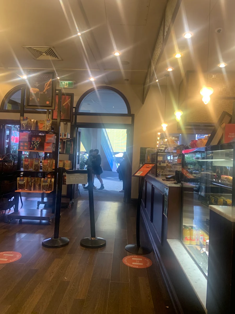 Vibe, San Churro Docklands