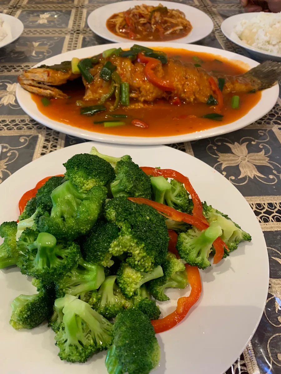 Food & drink, Karlaylisi Restaurant - Uyghur Cuisine