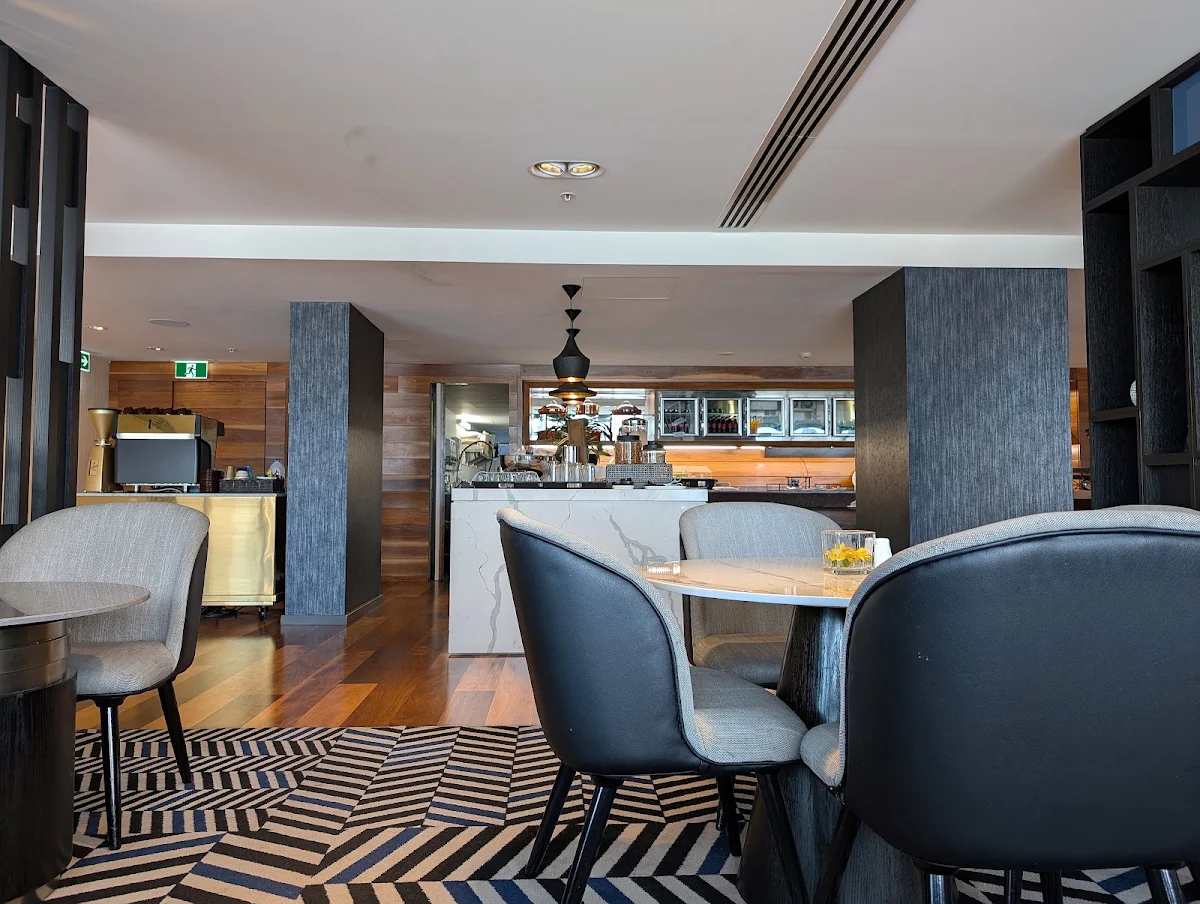 Vibe, High Tea at Pan Pacific Melbourne