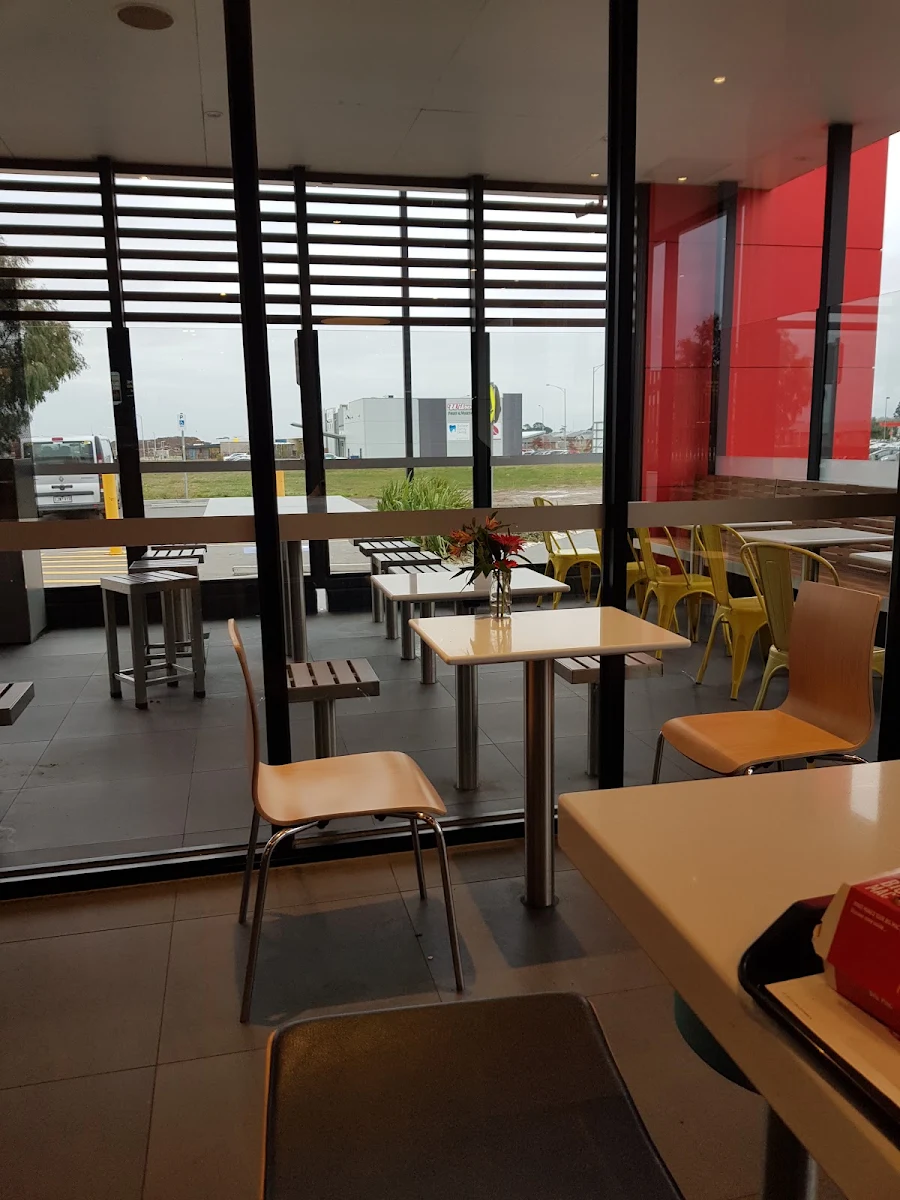 Vibe, McDonald's Lucas