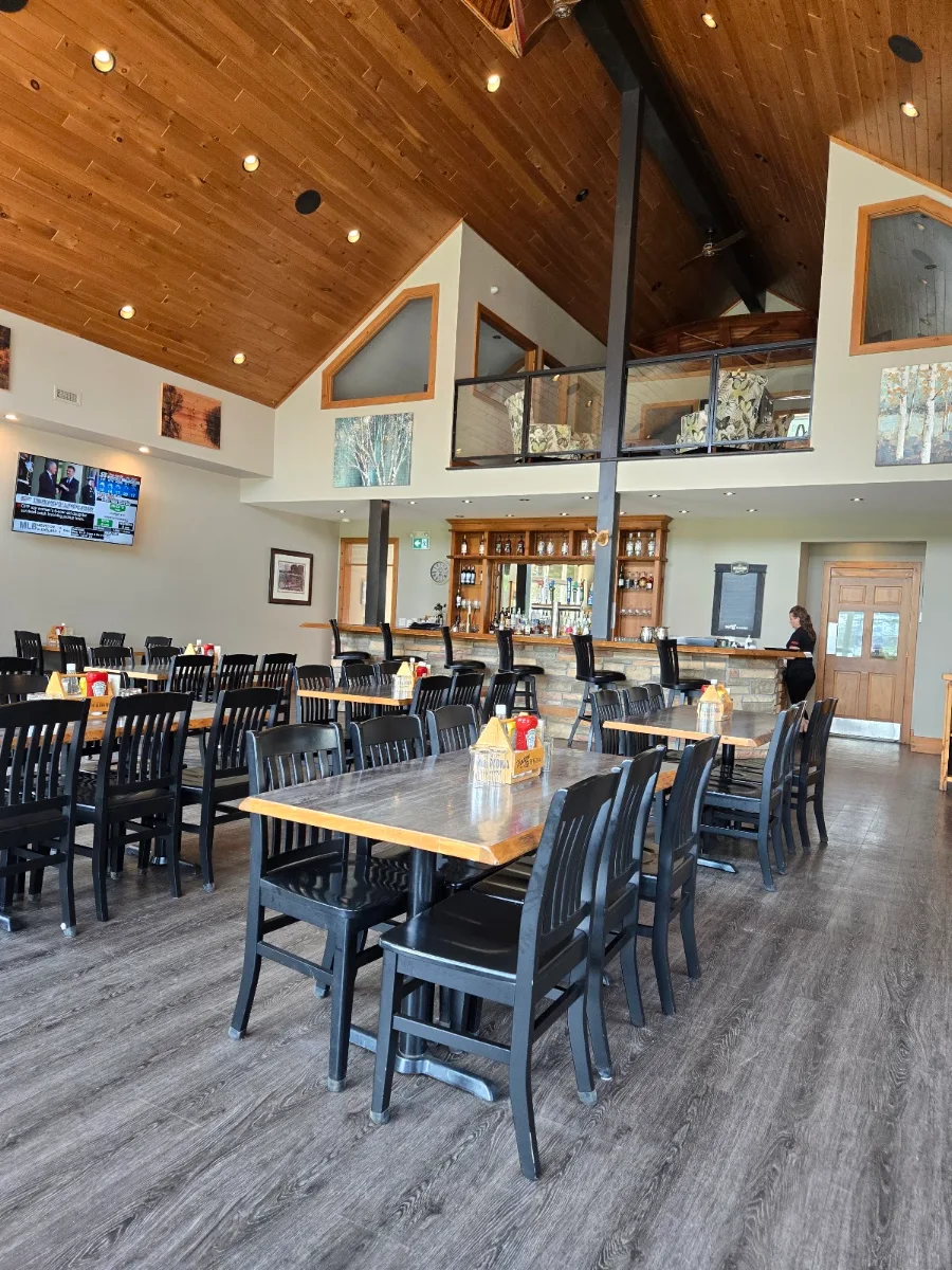 Vibe, Red Canoe Restaurant