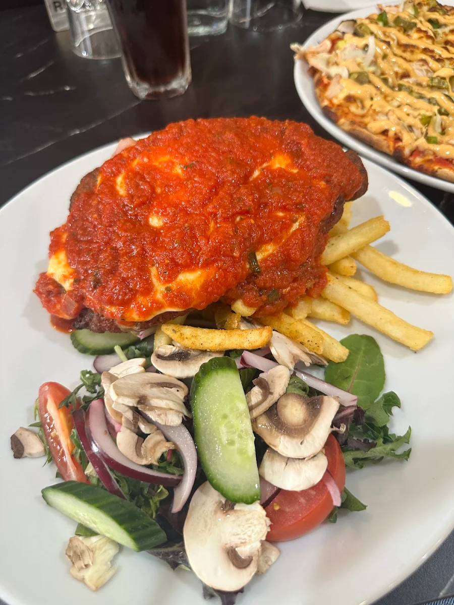 Food & drink, Town & Country Pizza and Pasta Delacombe