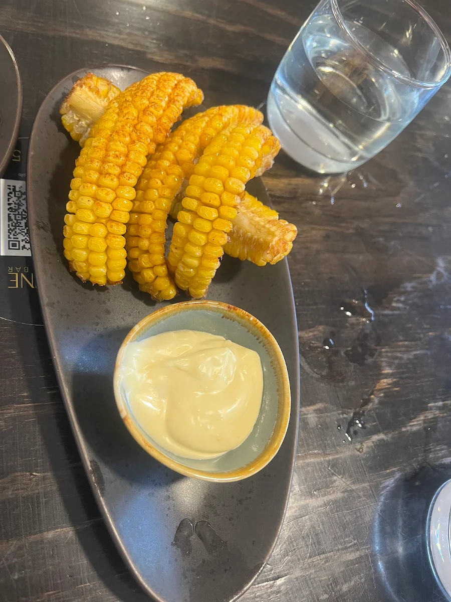 Food & drink, Hops and Vine