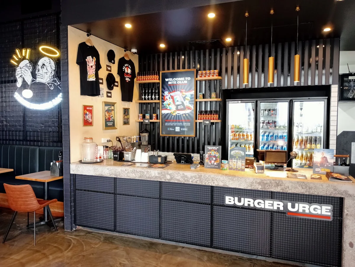 Vibe, Burger Urge (DFO Brisbane Airport)